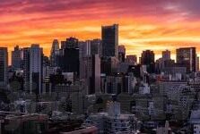 麻豆av传媒在线播放-麻豆AV传媒，一个深度分析其特性与讨论现代网络视频文化的视角